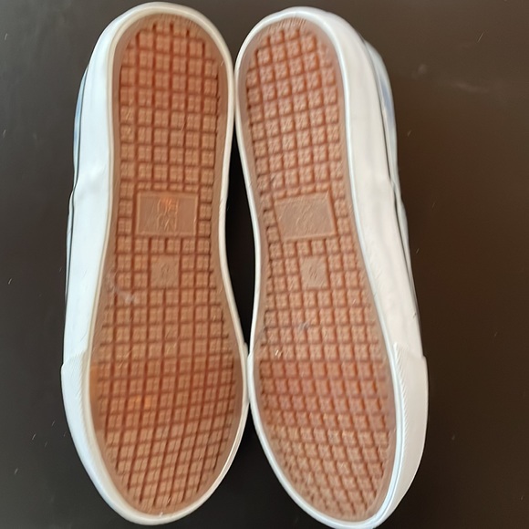 Bongo Size 8 Espadrille Sneaker Shoe NEW without Tags Size 8 - Picture 3 of 5